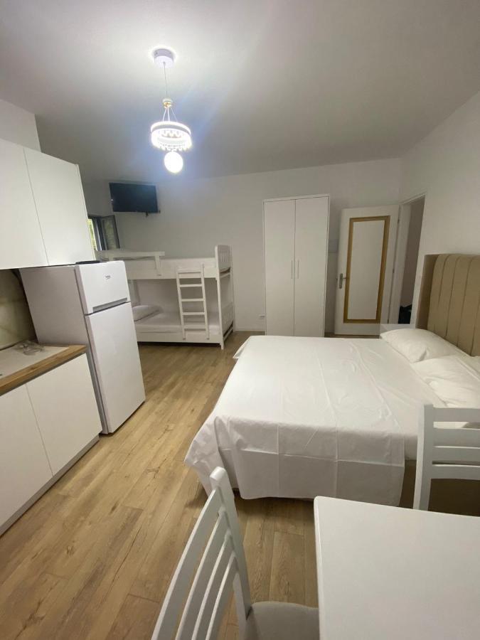 Borsh Apartments Eksteriør billede